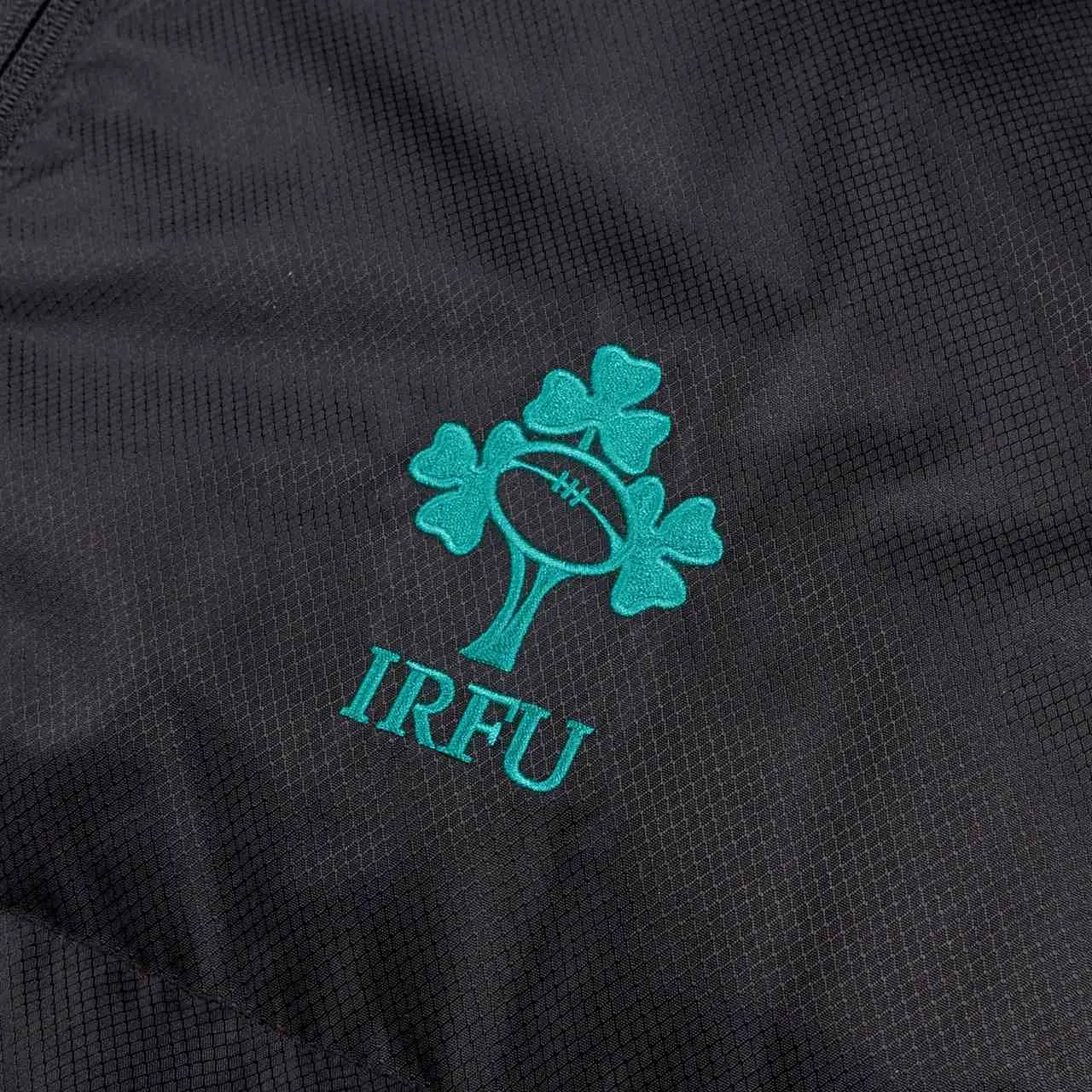 Canterbury IRFU Rugby Ireland 2024/25 Full-Zip Padded Gilet