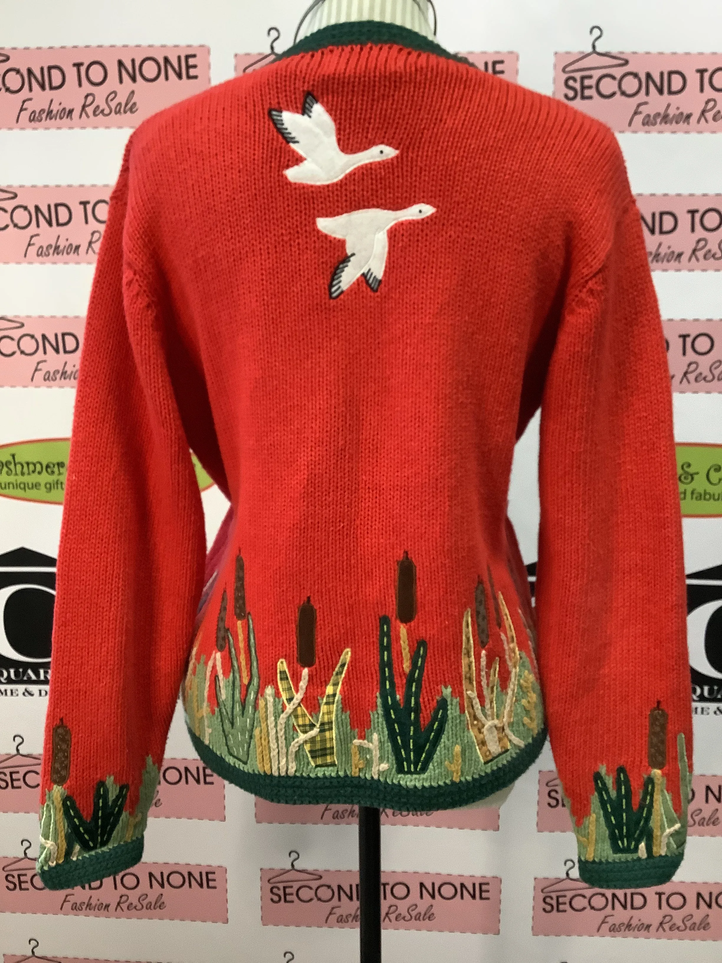 Fiberworks Dove Sweater (Size M)