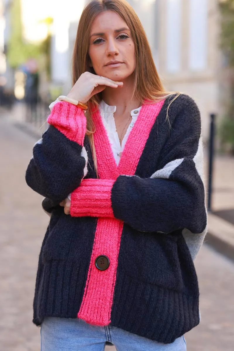 Gilet loose en maille mohair tricolore marine gris et fuchsia avec boutons et poches