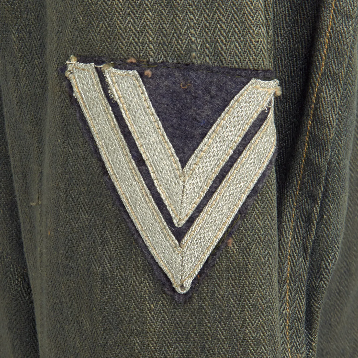 Original German WWII Luftwaffe Flight Branch Obergefreiter HBT Reed Green M43 Service Tunic - dated 1943