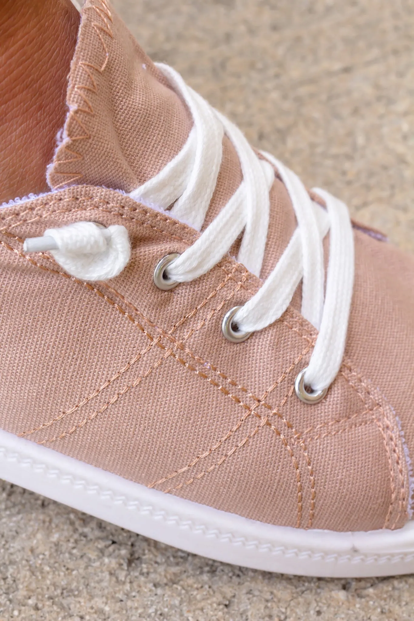 Rae Blush Sneakers