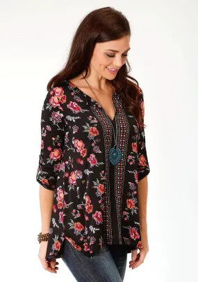 Roper Womens Black Poly/Spandex Shark Bite Floral S/S Tunic