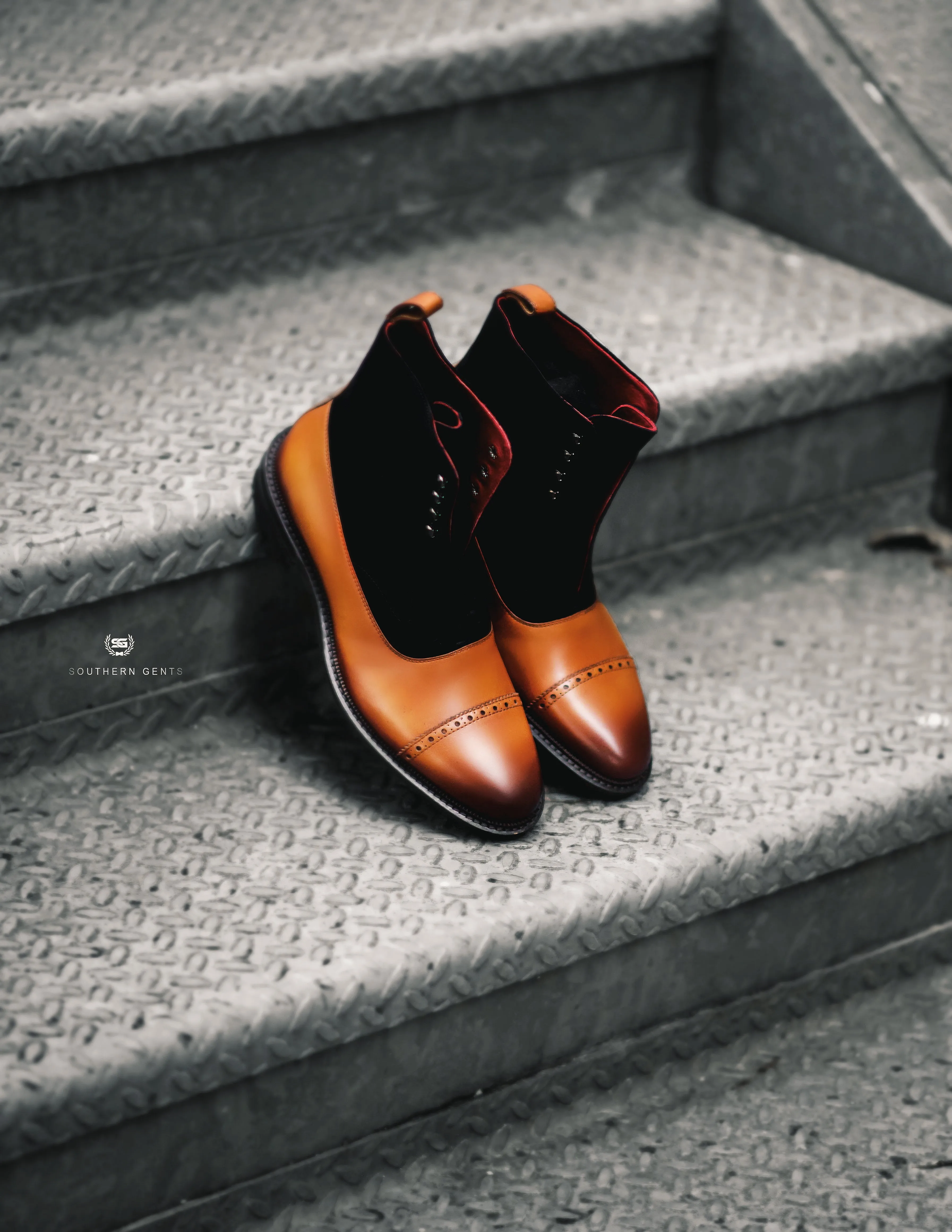 SG Logan High Top Boots V1 - Cognac   Black