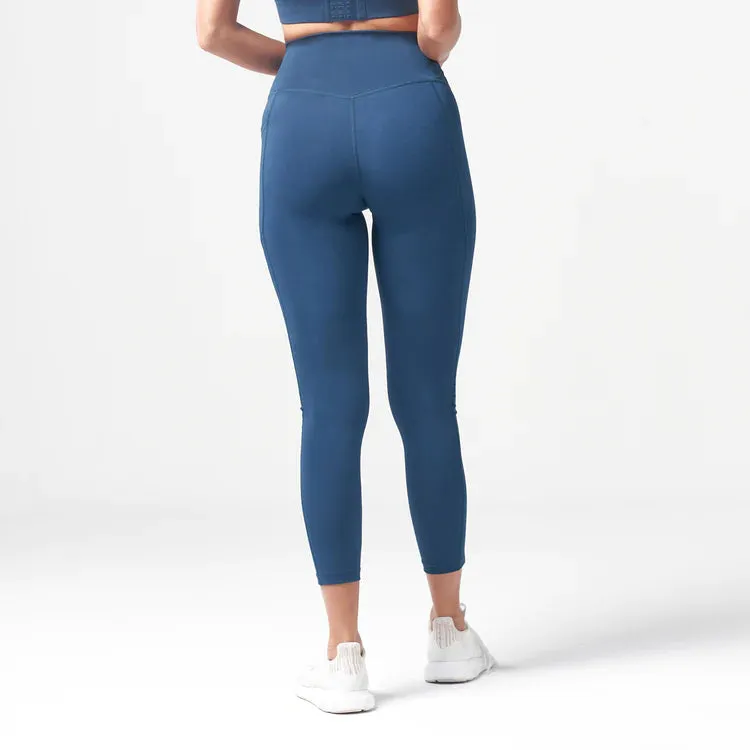 SQUATWOLF Women Essential Cropped Leggings