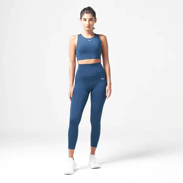 SQUATWOLF Women Essential Cropped Leggings