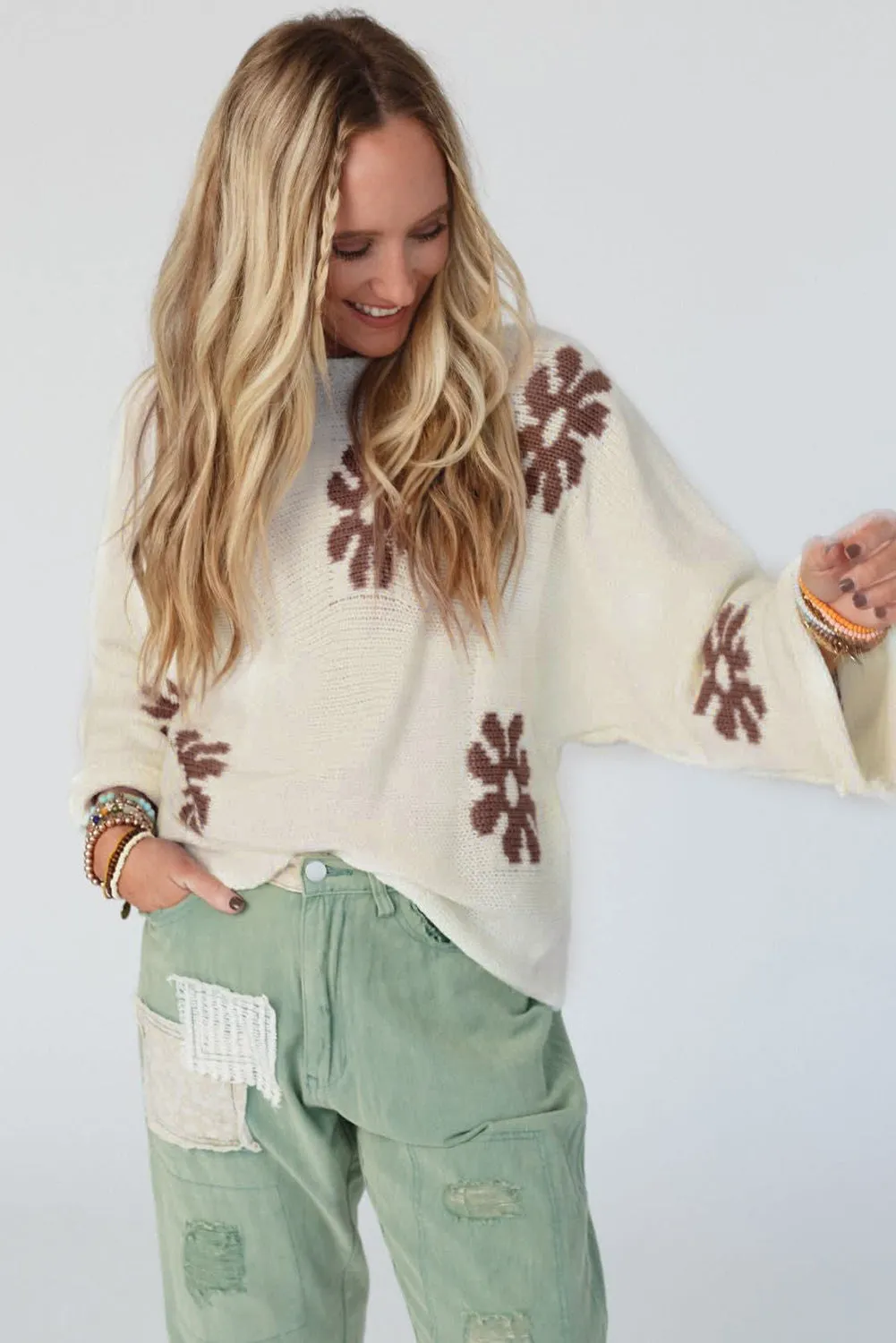 White 60s Floral Pattern Crewneck Sweater