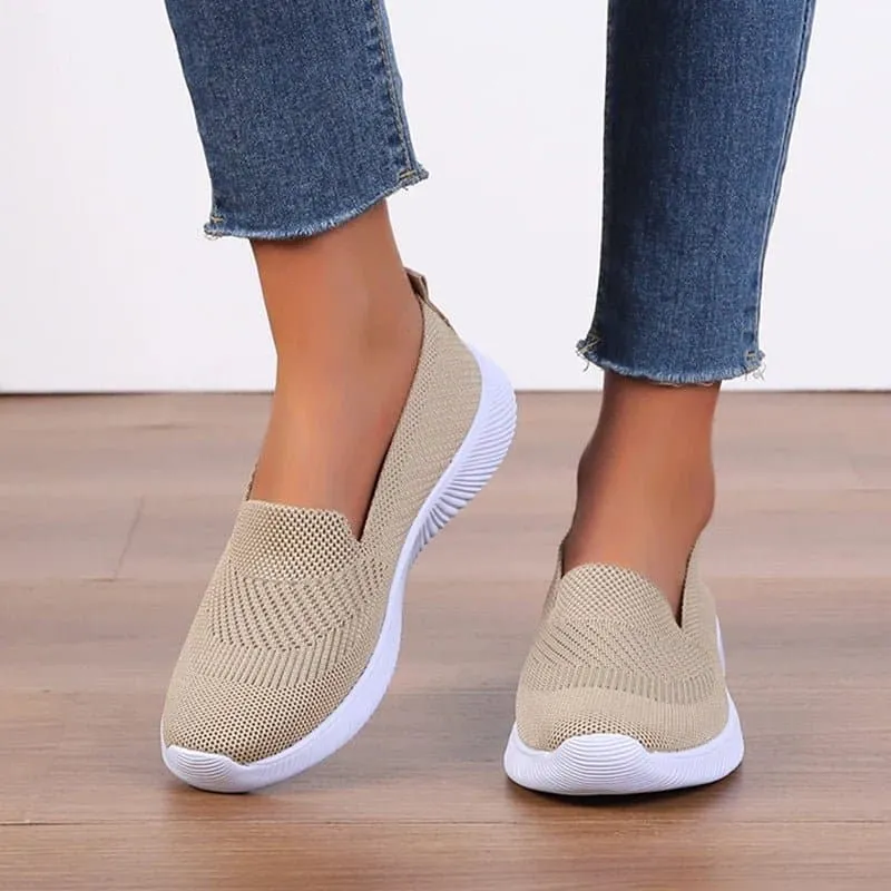 Women's Breathable Slip-On Soft Bottom Sneakers - Fashionable Casual Shoes