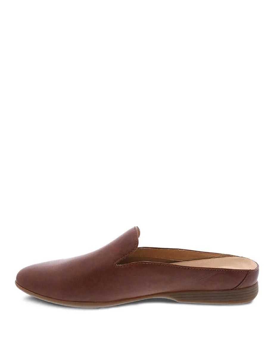 Women's Dansko Lexie Color: Saddle