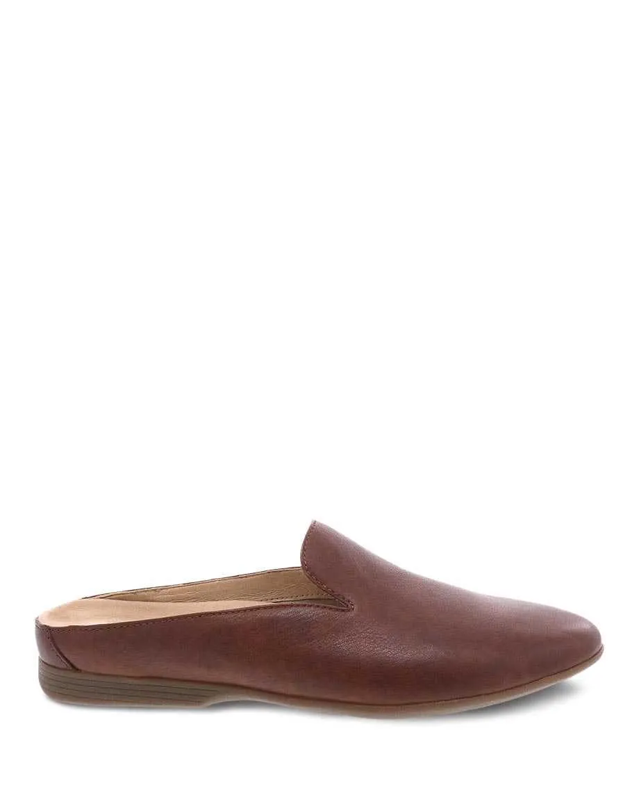 Women's Dansko Lexie Color: Saddle