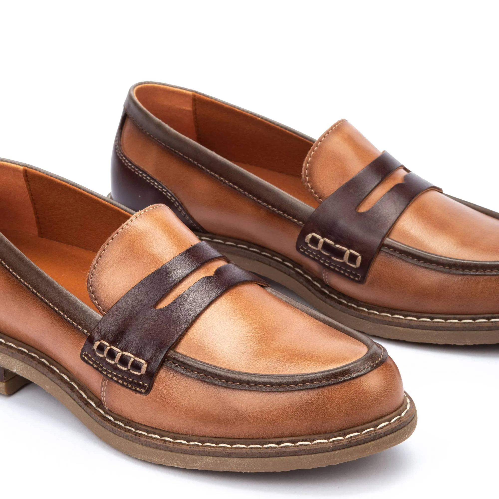 Women's Pikolinos Aldaya Loafers Color: Terracota