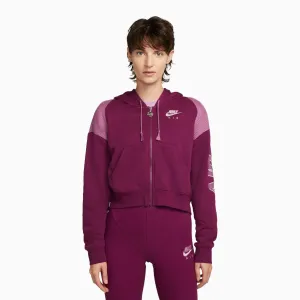 Women's Sportswear Essential Outfit